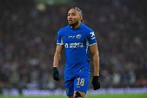 开云-吵什么呢？恩昆库与桑切斯在比赛中发生争吵